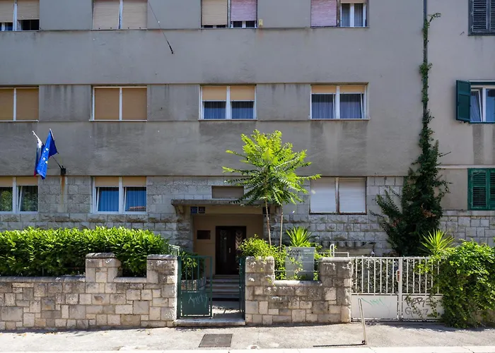 Centrino Apartment