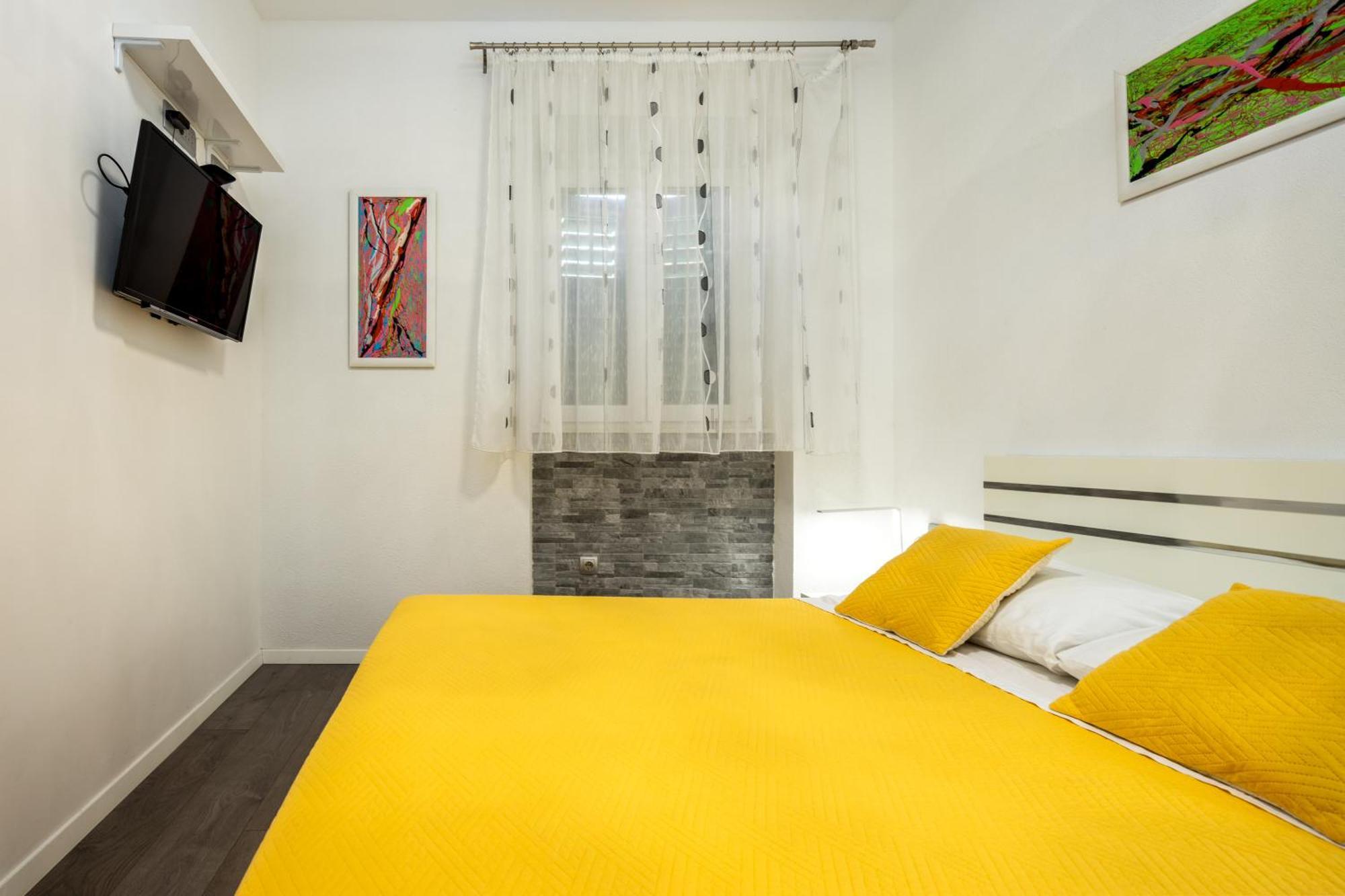 Centrino Apartment Split